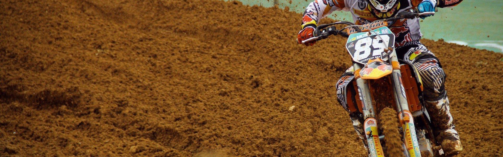 奥客：步行者团队篮球击溃强敌 西卡赛后致谢中国球迷热忱支持