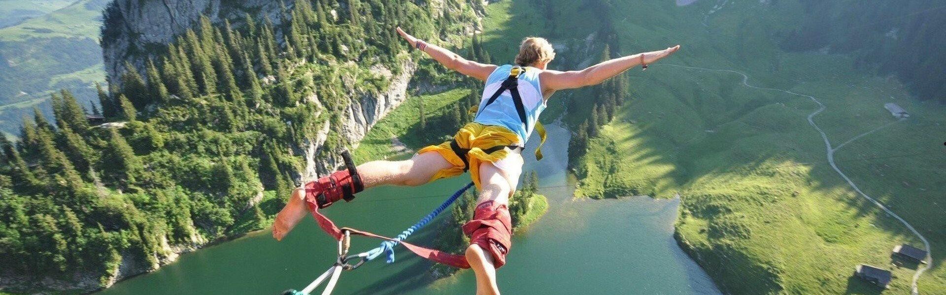 奥客竞彩官网-欧足联前瞻，德葡大战首发预测，C罗领衔三叉戟对决德国新生代