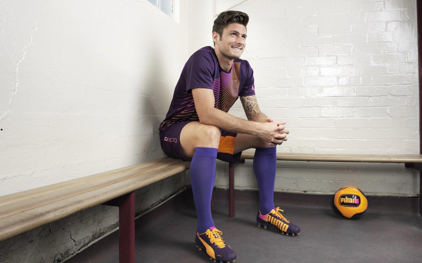 新科MVP迷失赛场，SGA13中4陷低迷，球队连胜遭终结