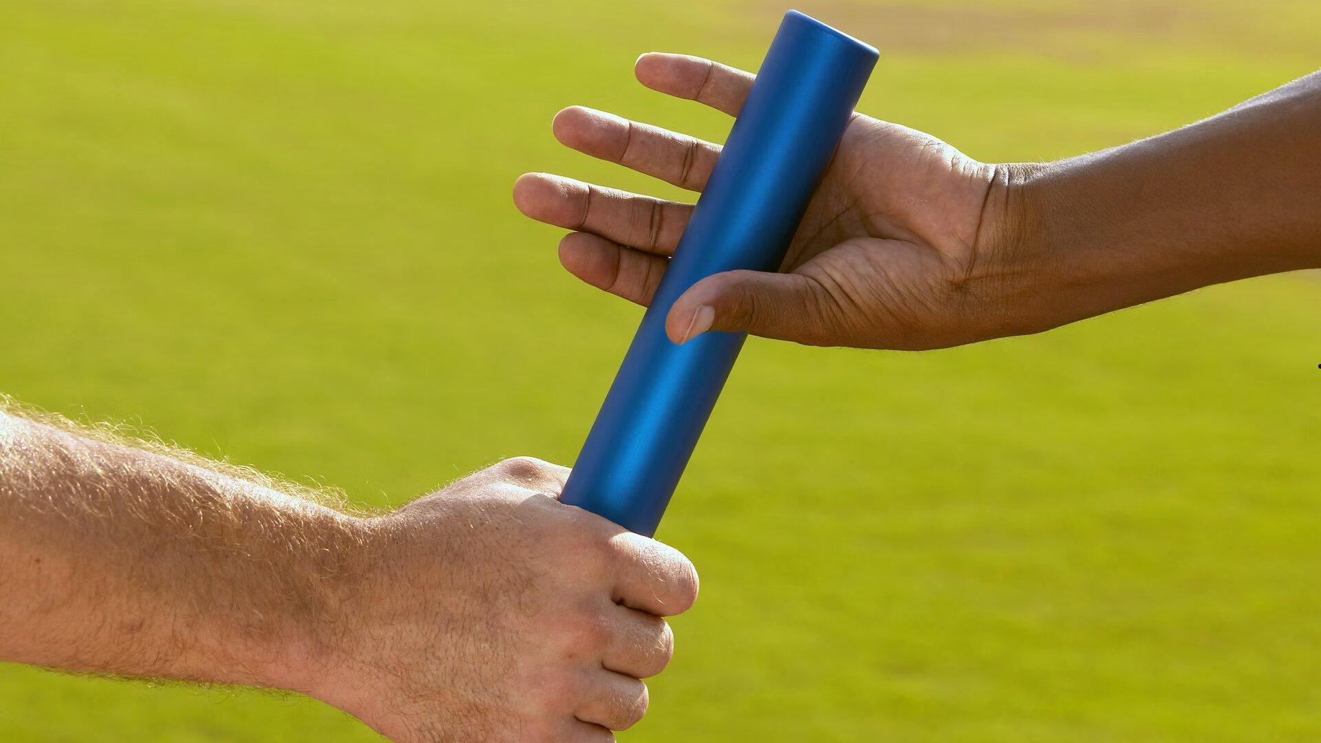 队报解析金球竞争，登贝莱面临巴黎内部分票挑战，维尼修斯昔日遗憾成前车之鉴